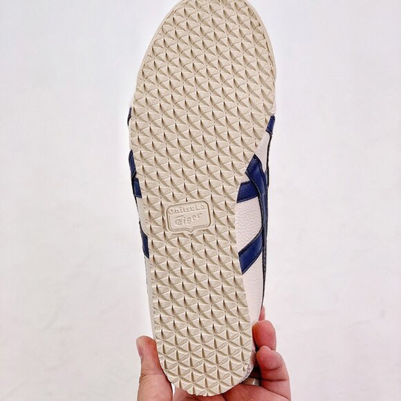 Onitsuka Tiger MEXICO 66 Cream Sneakers - Picture 4 of 9